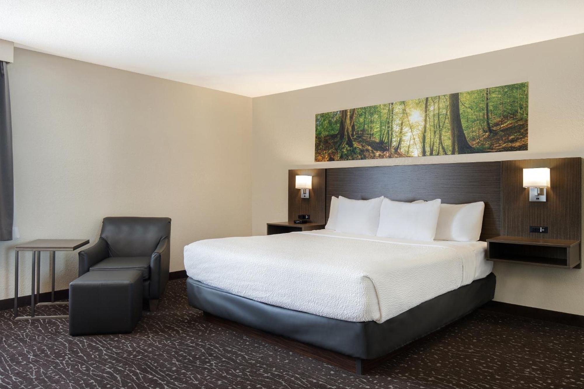 Days Inn & Conference Centre By Wyndham プリンス・アルバート エクステリア 写真